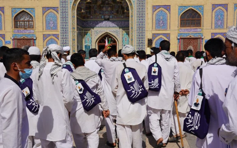 تشرف کاروان پیاده زیارتی بافق به میقات الرضا طبس