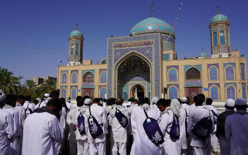 تشرف کاروان پیاده زیارتی بافق به میقات الرضا طبس