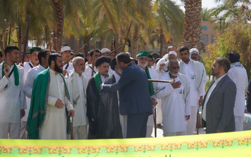 تشرف کاروان پیاده زیارتی بافق به میقات الرضا طبس