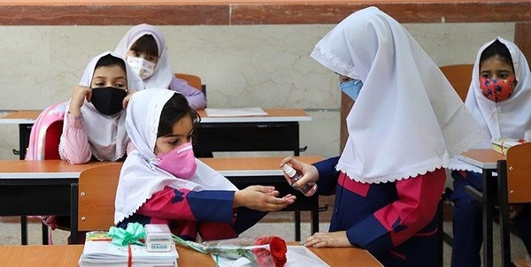 ۳۳ درصد دانش آموزان خراسان جنوبی واکسن کرونا دریافت کردند